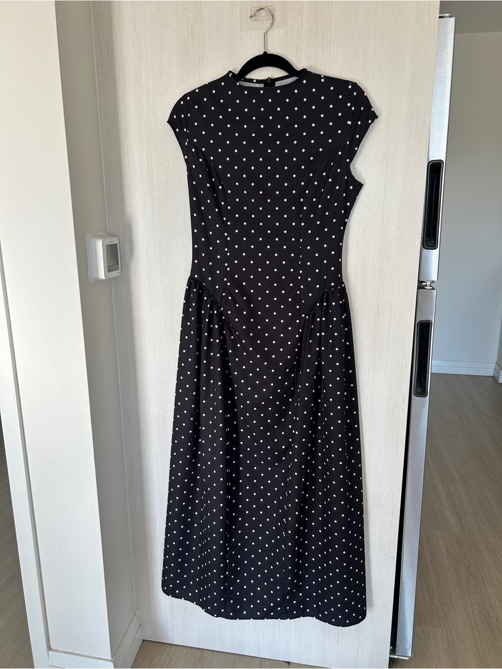 Polka Dot Mock Neck Basque Waist Midi Dress Size Medium - Picture 3 of 9
